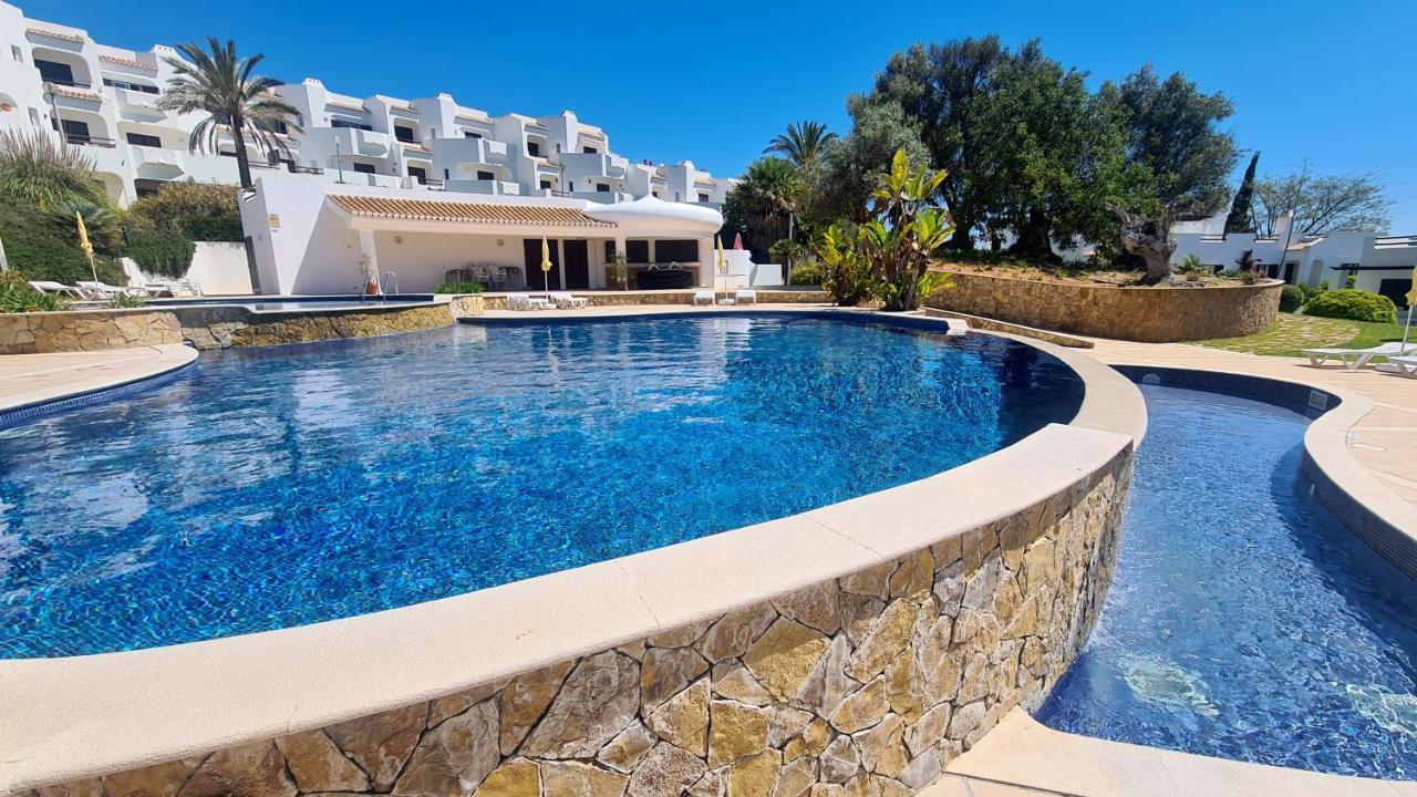 Green And Blue View Apartment Albufeira Dış mekan fotoğraf
